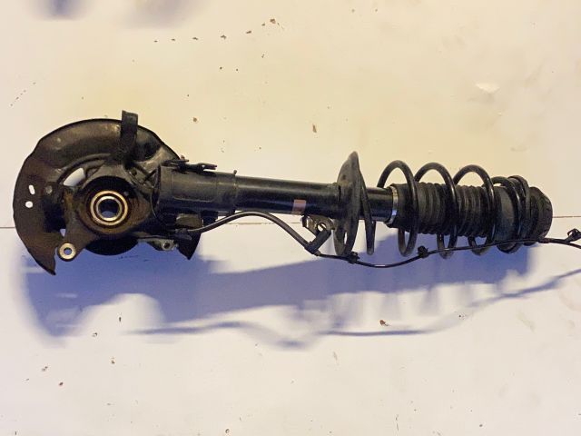 bontott TOYOTA YARIS Jobb első Gólyaláb (Lengécsillapító, Rugó)