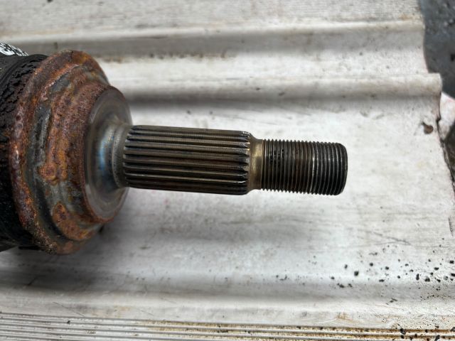 bontott TOYOTA YARIS Jobb Féltengely