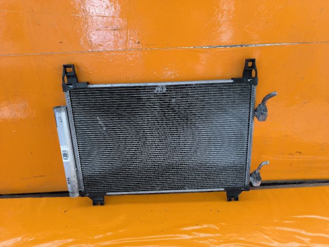 bontott TOYOTA YARIS Klímahűtő Radiátor