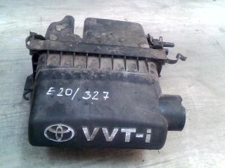 bontott TOYOTA YARIS Légszűrő Ház
