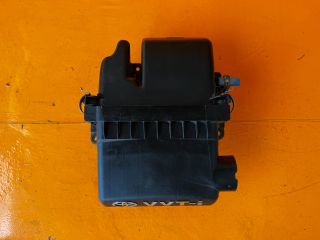 bontott TOYOTA YARIS Légszűrő Ház