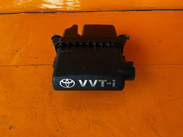 bontott TOYOTA YARIS Légszűrő Ház