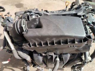 bontott TOYOTA YARIS Légszűrő Ház