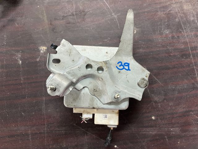 bontott TOYOTA YARIS Menetstabilizátor Elektronika