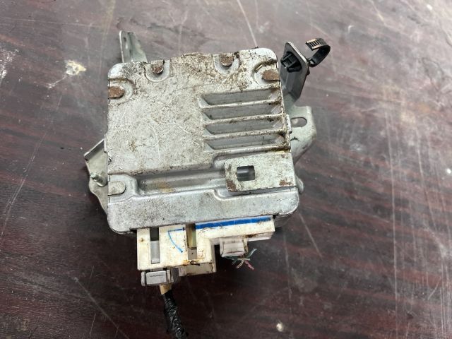 bontott TOYOTA YARIS Menetstabilizátor Elektronika