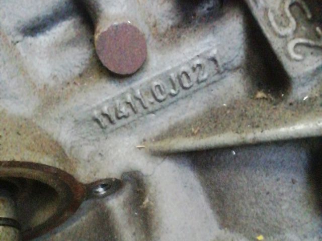 bontott TOYOTA YARIS Motorblokk (Fűzött)