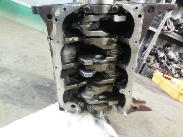 bontott TOYOTA YARIS Motorblokk (Fűzött)