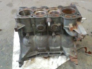 bontott TOYOTA YARIS Motorblokk (Fűzött)