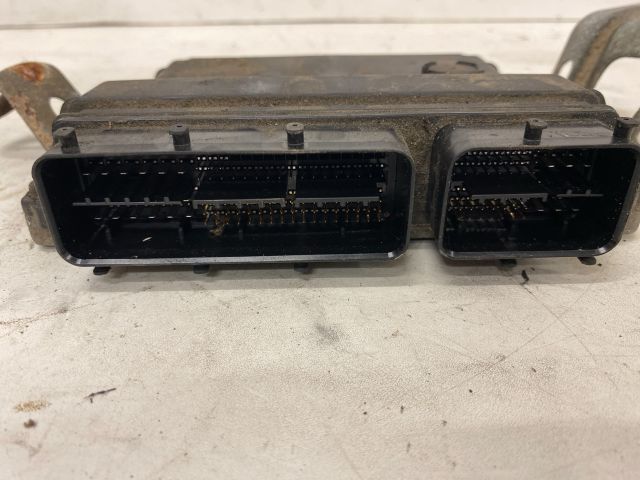 bontott TOYOTA YARIS Motorvezérlő