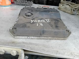 bontott TOYOTA YARIS Motorvezérlő