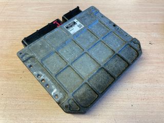 bontott TOYOTA YARIS Motorvezérlő