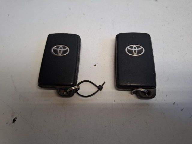 bontott TOYOTA YARIS Motorvezérlő