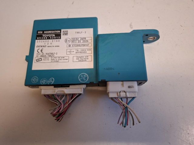 bontott TOYOTA YARIS Motorvezérlő