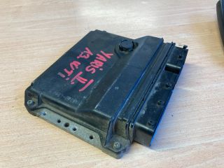 bontott TOYOTA YARIS Motorvezérlő