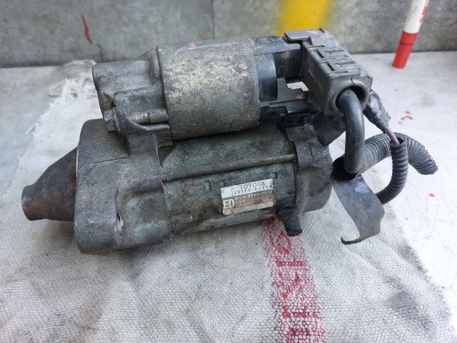 bontott TOYOTA YARIS Önindító