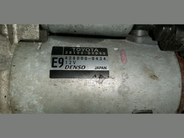 bontott TOYOTA YARIS Önindító