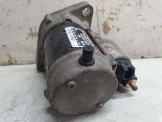 bontott TOYOTA YARIS Önindító