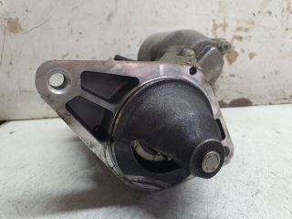 bontott TOYOTA YARIS Önindító