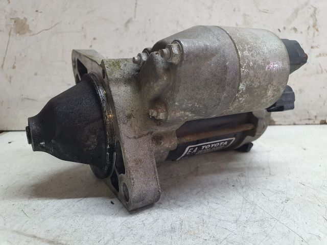 bontott TOYOTA YARIS Önindító