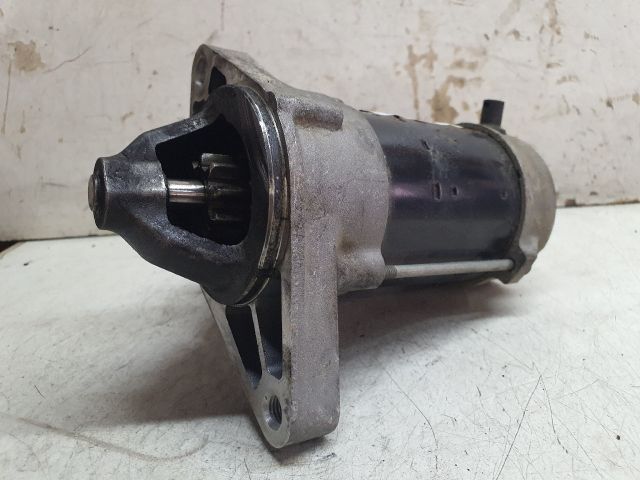 bontott TOYOTA YARIS Önindító