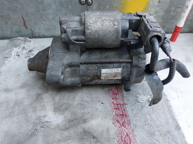 bontott TOYOTA YARIS Önindító