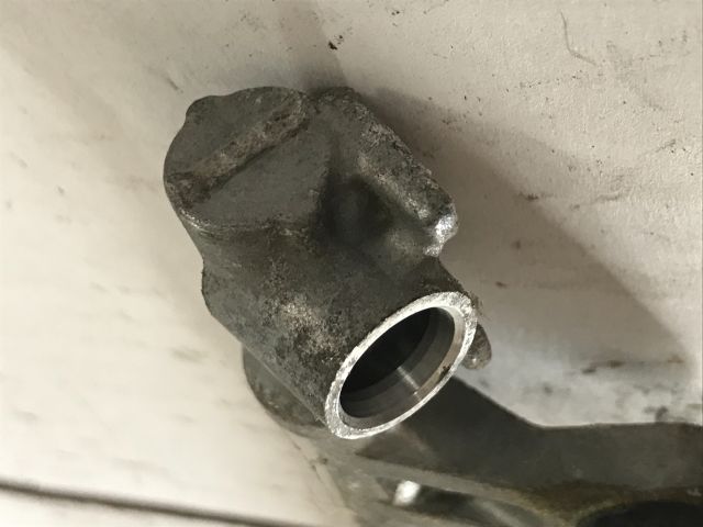 bontott TOYOTA YARIS Porlasztó Sor / Híd