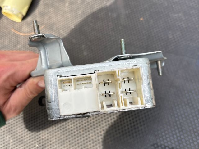 bontott TOYOTA YARIS Szervó Szivattyú Elektronika