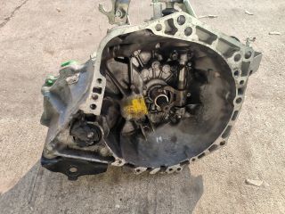 bontott TOYOTA YARIS Váltó (Mechanikus)