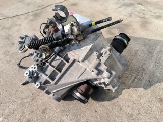 bontott TOYOTA YARIS Váltó (Mechanikus)