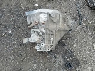 bontott TOYOTA YARIS Váltó (Mechanikus)