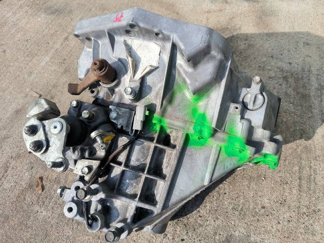 bontott TOYOTA YARIS Váltó (Mechanikus)