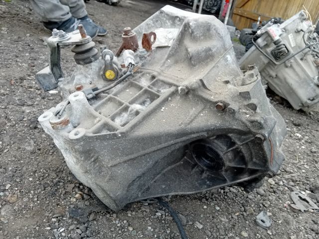 bontott TOYOTA YARIS Váltó (Mechanikus)