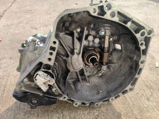 bontott TOYOTA YARIS Váltó (Mechanikus)
