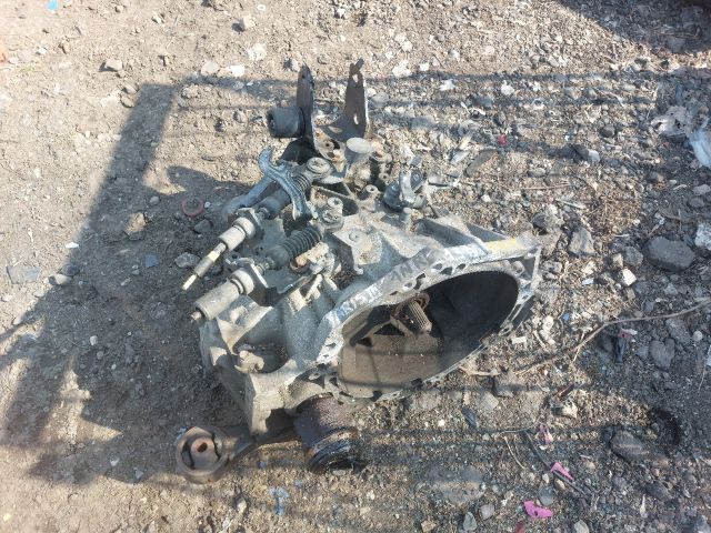 bontott TOYOTA YARIS Váltó (Mechanikus)