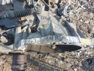 bontott TOYOTA YARIS Váltó (Mechanikus)