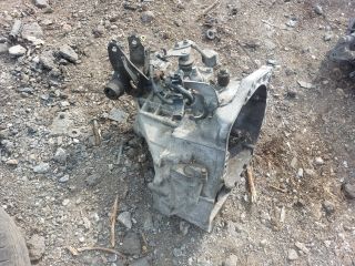 bontott TOYOTA YARIS Váltó (Mechanikus)