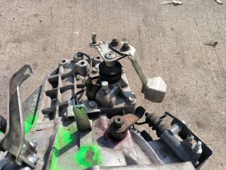 bontott TOYOTA YARIS Váltó (Mechanikus)