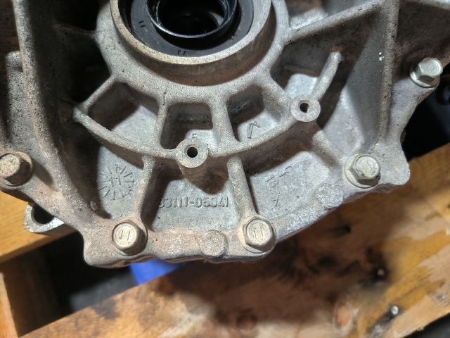 bontott TOYOTA YARIS Váltó (Mechanikus)