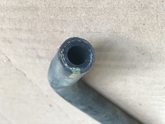 bontott TOYOTA YARIS Vízcső