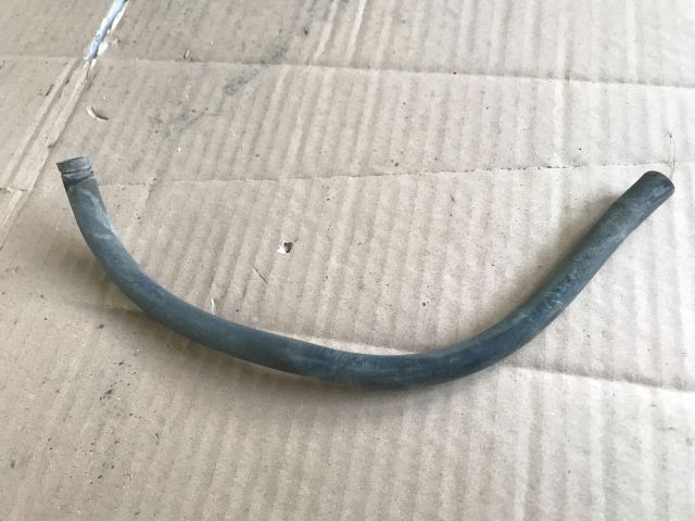 bontott TOYOTA YARIS Vízcső