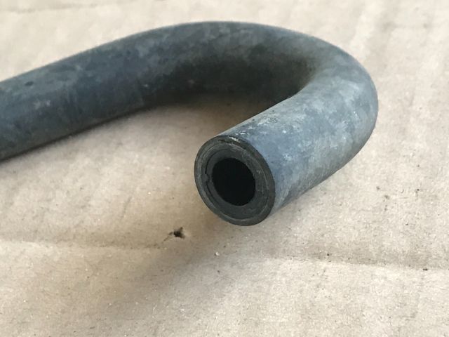 bontott TOYOTA YARIS Vízcső