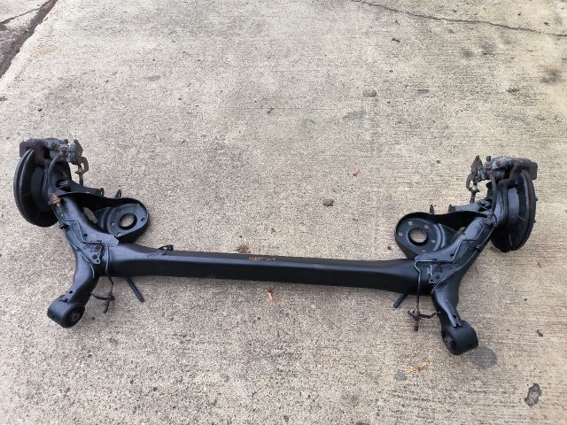 bontott TOYOTA YARIS Hátsó Híd (Tárcsafékes)