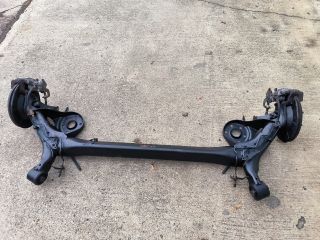 bontott TOYOTA YARIS Hátsó Híd (Tárcsafékes)