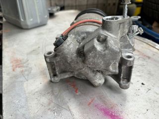bontott TOYOTA YARIS Klímakompresszor