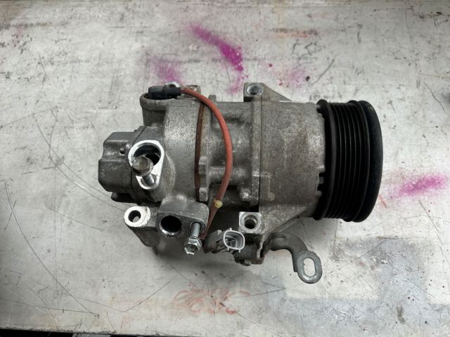 bontott TOYOTA YARIS Klímakompresszor