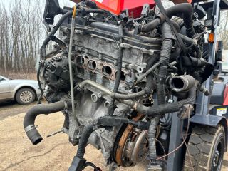 bontott TOYOTA YARIS Komplett Motor (Segédberendezésekkel)