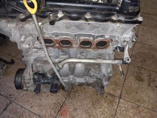 bontott TOYOTA YARIS Motor (Fűzött blokk hengerfejjel)