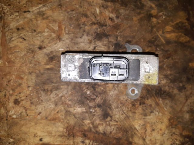 bontott TOYOTA YARIS Motorvezérlő