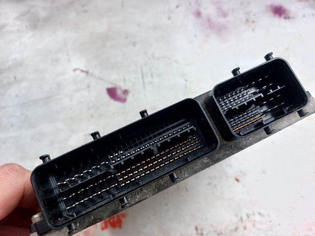 bontott TOYOTA YARIS Motorvezérlő