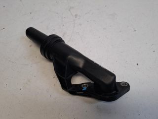 bontott TOYOTA YARIS Olaj Szivattyú Cső